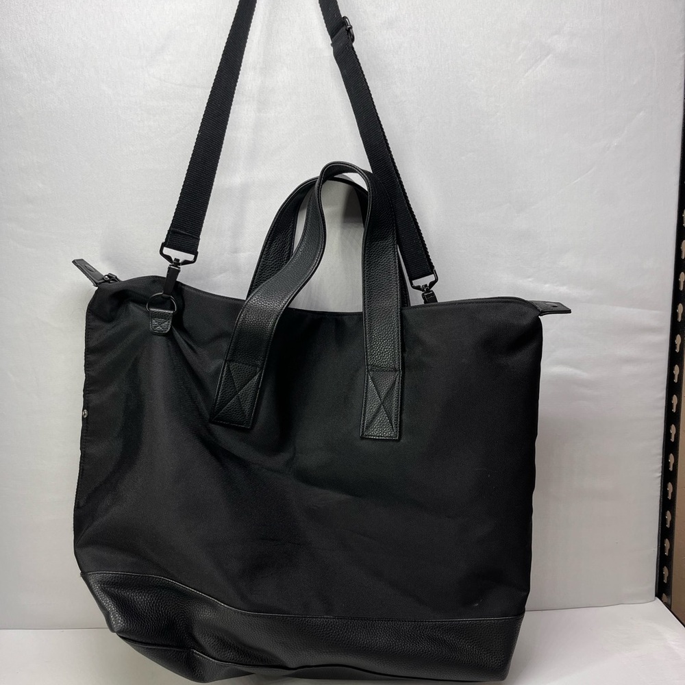 Yves Saint Laurent Black Tote Bag